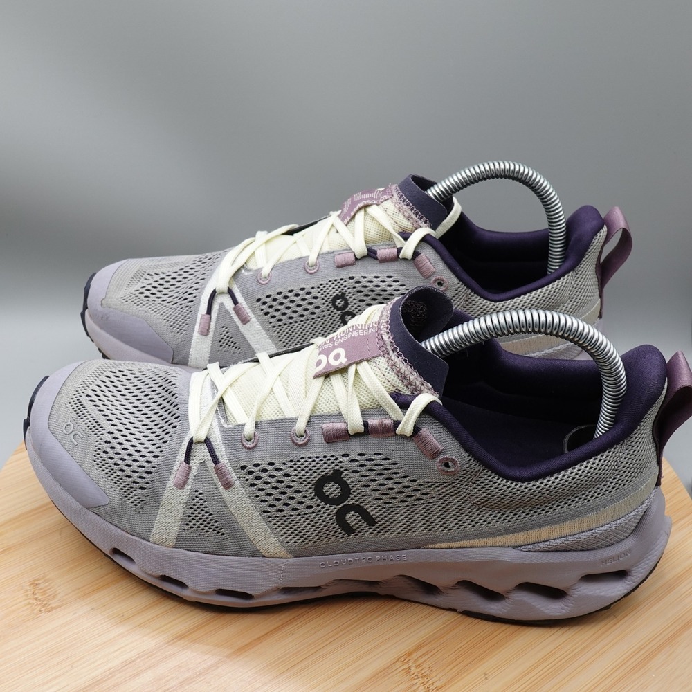 On Shoes Women 9.5 Seedling Lilac Purple Cloudsurfer Trail Run 3WE10102149 Flaw